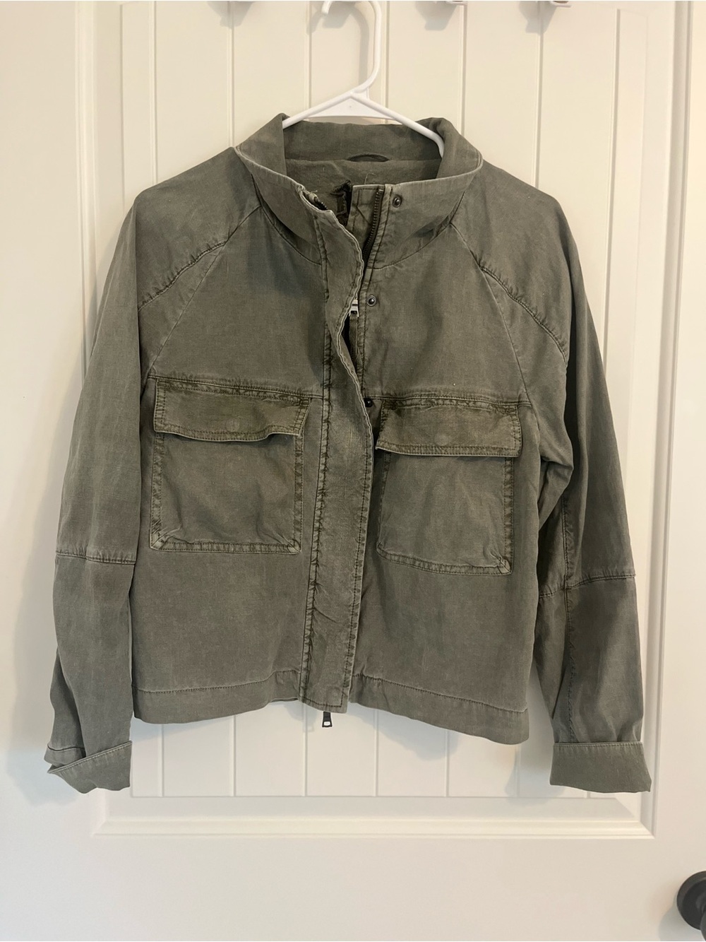 Evereve Olive Utility Jacket with Front Flap Pockets